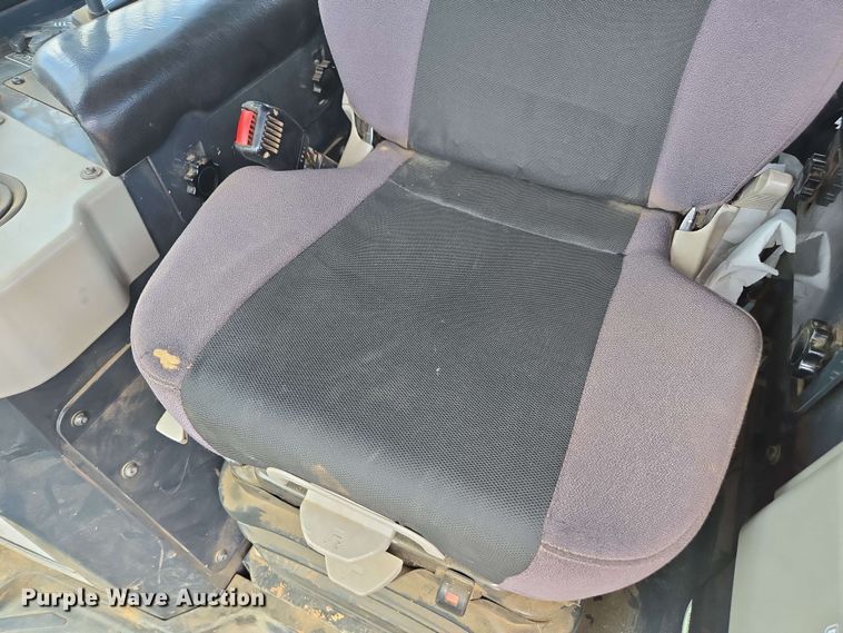 image for item DU7769 2017 Komatsu D39PX-24 dozer