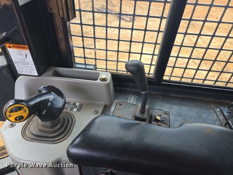 image for item DU7769 2017 Komatsu D39PX-24 dozer