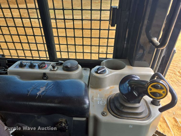 image for item DU7769 2017 Komatsu D39PX-24 dozer