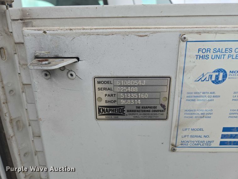 image for item DU7811 2002 Ford F450 Super Duty bucket truck