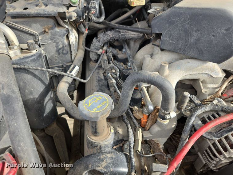 image for item DU7811 2002 Ford F450 Super Duty bucket truck