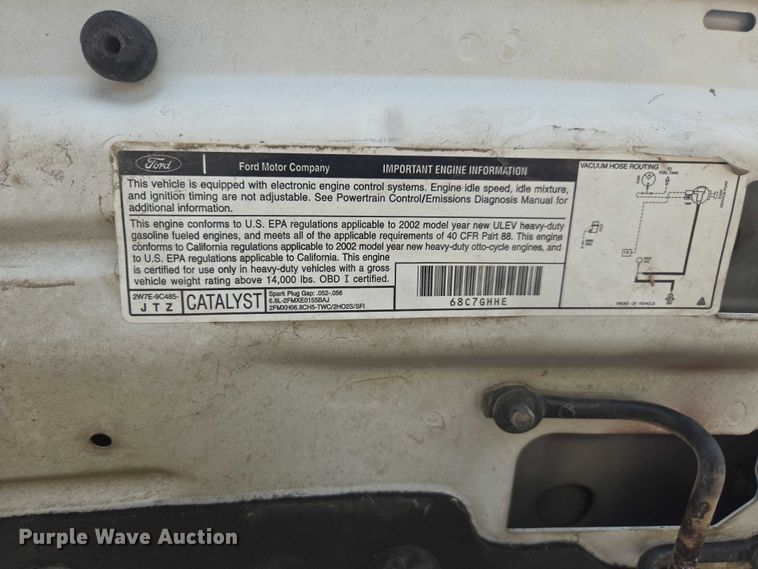 image for item DU7811 2002 Ford F450 Super Duty bucket truck