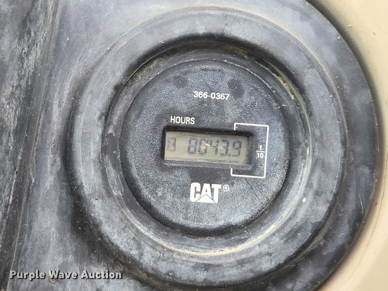 image for item DU7825 2005 Caterpillar 330CL excavator