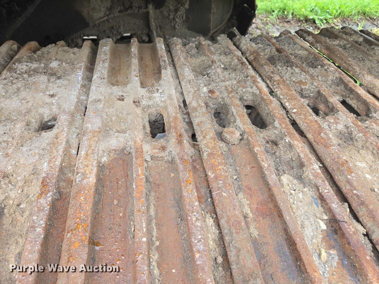 image for item DU7825 2005 Caterpillar 330CL excavator