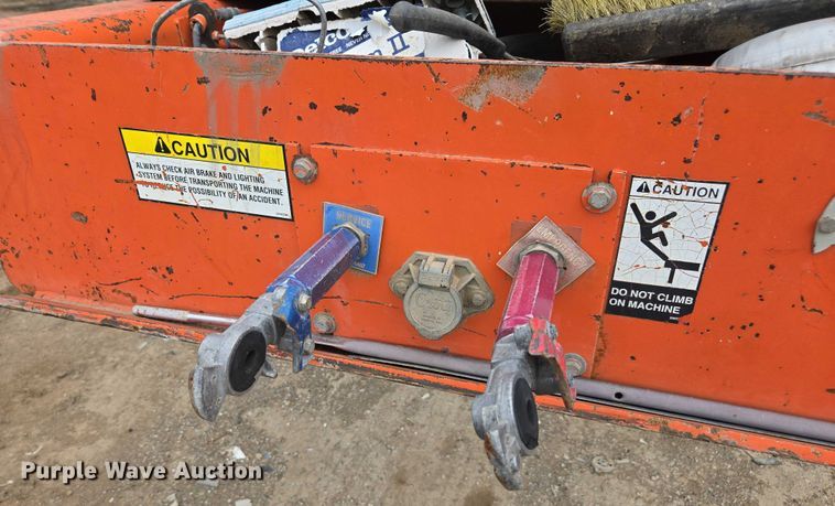 image for item DU7827 2004 AI-Jon 580 CL car logger