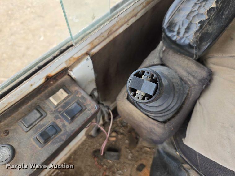 image for item DU7827 2004 AI-Jon 580 CL car logger