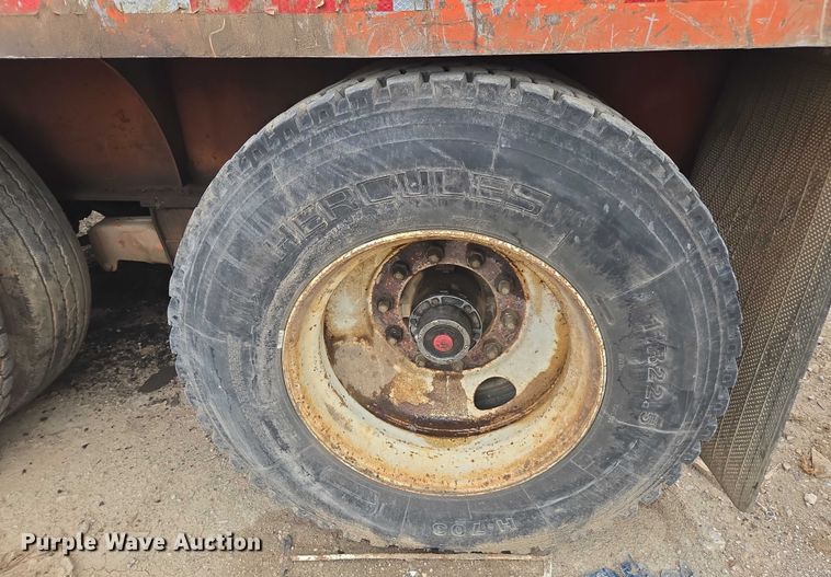 image for item DU7827 2004 AI-Jon 580 CL car logger