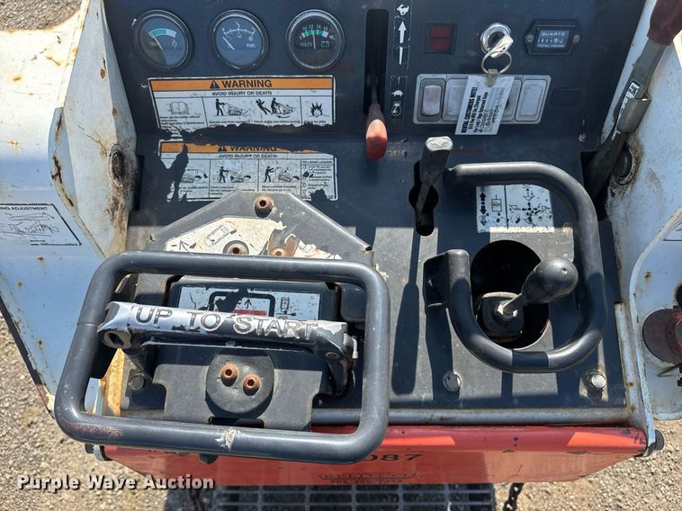 image for item DU7869 2016 Bobcat MT55 compact utility loader