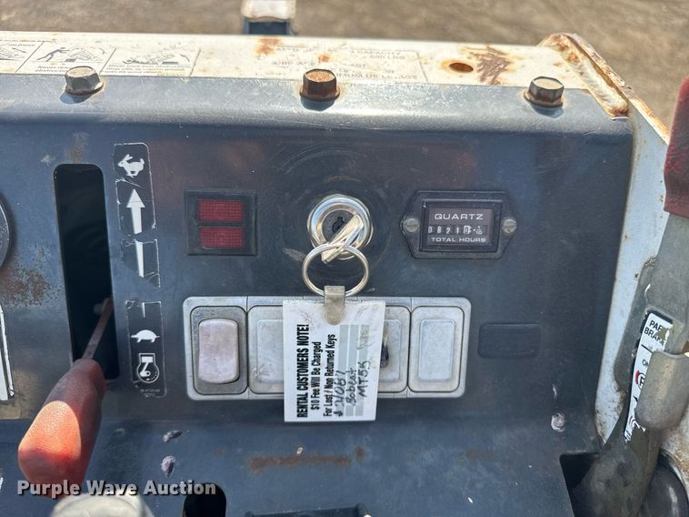 image for item DU7869 2016 Bobcat MT55 compact utility loader