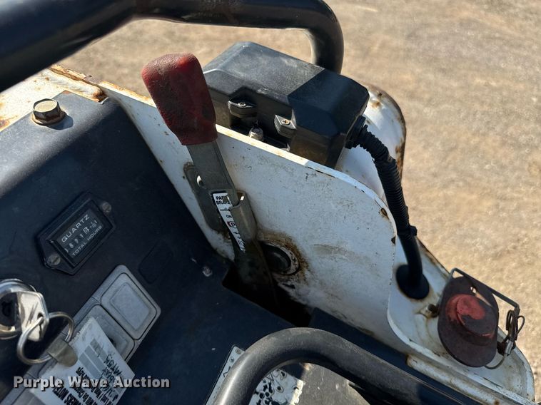 image for item DU7869 2016 Bobcat MT55 compact utility loader