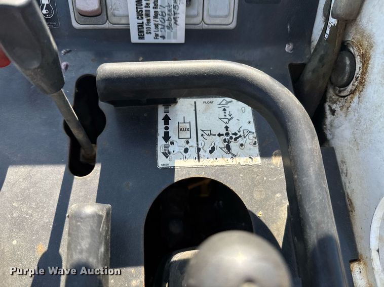 image for item DU7869 2016 Bobcat MT55 compact utility loader