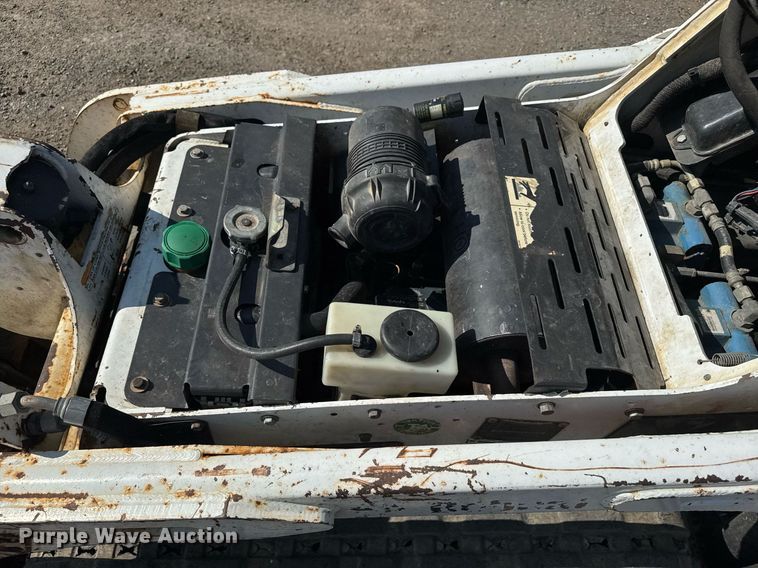 image for item DU7869 2016 Bobcat MT55 compact utility loader