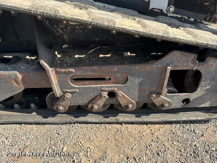 image for item DU7869 2016 Bobcat MT55 compact utility loader