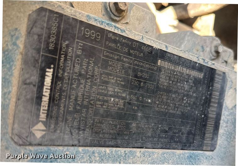 image for item DU7870 1999 International 4900 dump truck