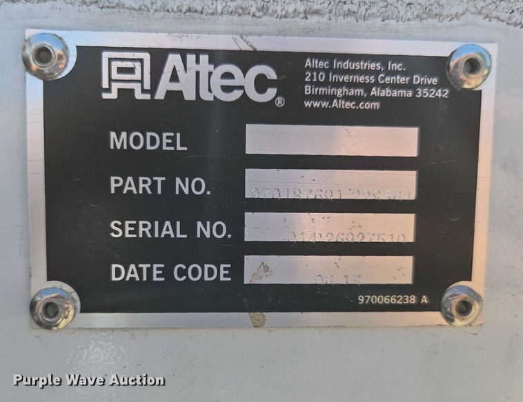 image for item DU7871 2013 Freightliner Business Class M2 digger derrick truck