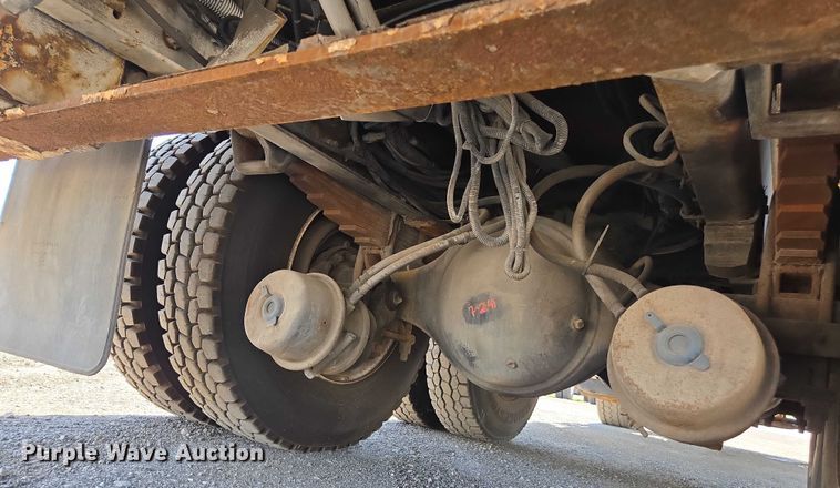 image for item DU7871 2013 Freightliner Business Class M2 digger derrick truck