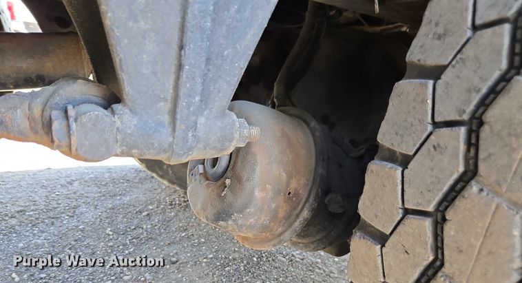 image for item DU7871 2013 Freightliner Business Class M2 digger derrick truck