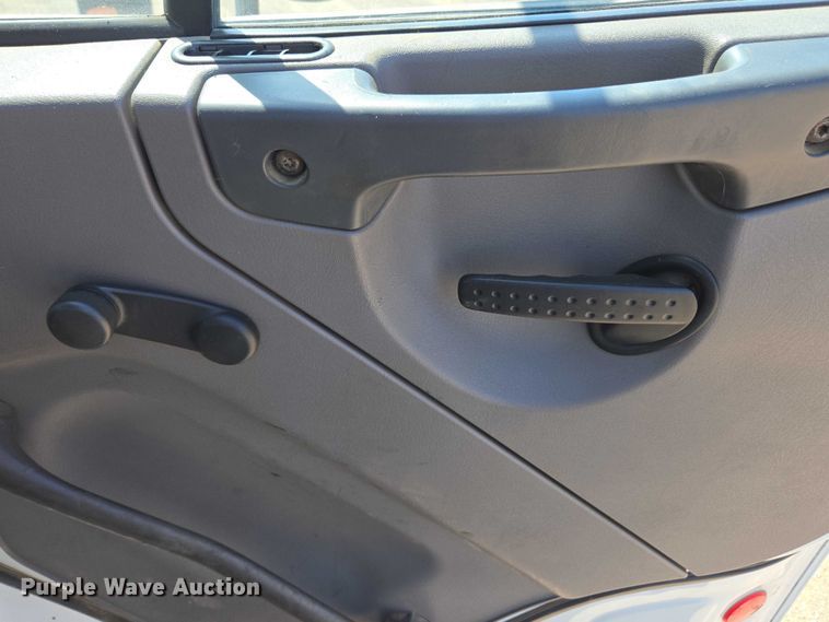 image for item DU7871 2013 Freightliner Business Class M2 digger derrick truck