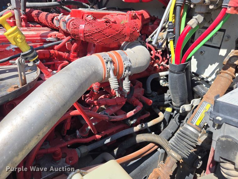 image for item DU7871 2013 Freightliner Business Class M2 digger derrick truck