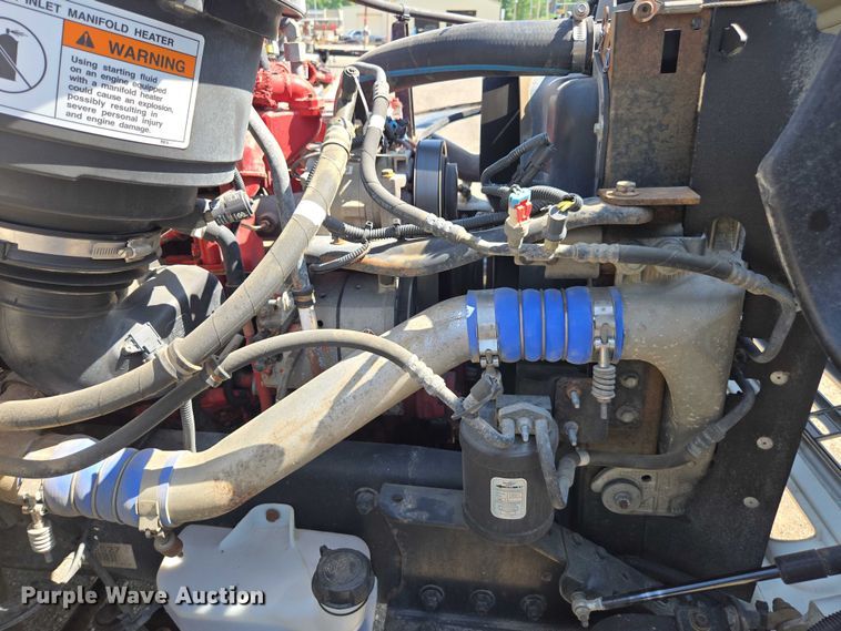 image for item DU7871 2013 Freightliner Business Class M2 digger derrick truck