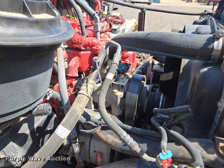 image for item DU7871 2013 Freightliner Business Class M2 digger derrick truck