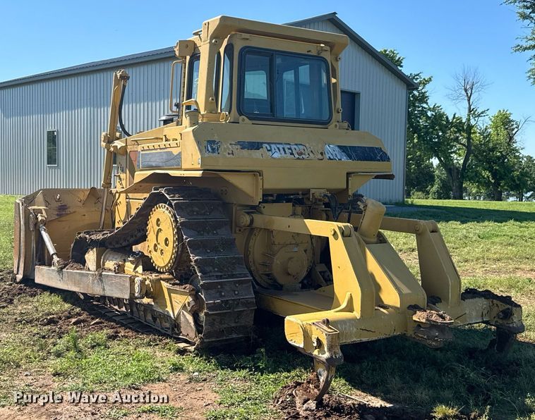 image for item DU9785 1989 Caterpillar D6H Series II dozer
