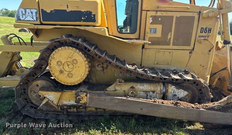 image for item DU9785 1989 Caterpillar D6H Series II dozer