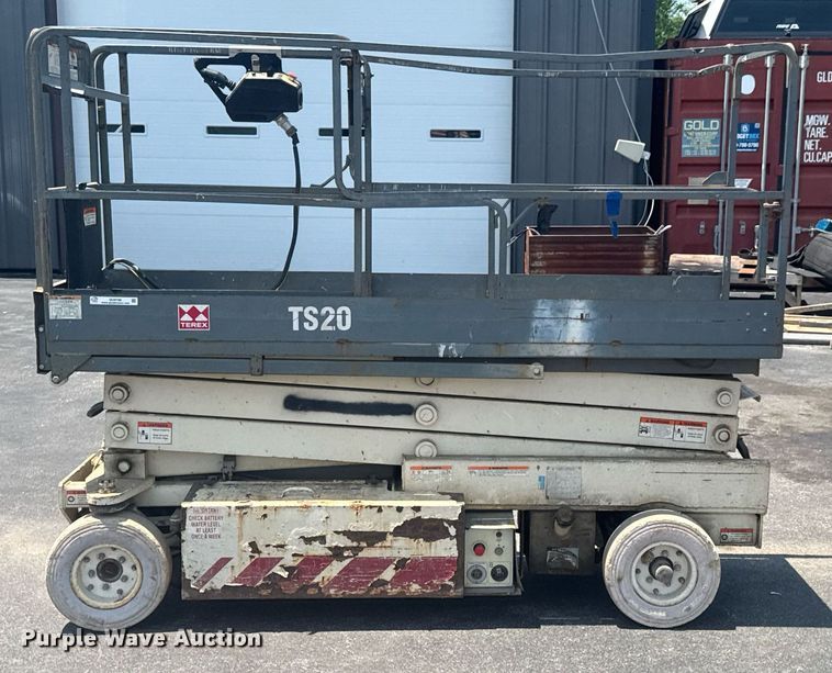 image for item DU9796 Terex TS20 scissor lift