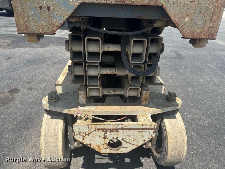 image for item DU9796 Terex TS20 scissor lift