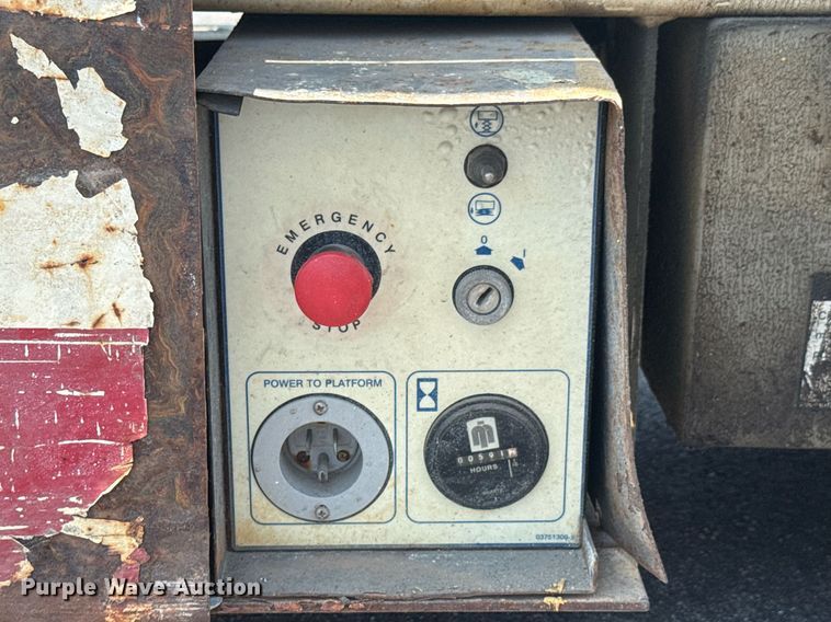 image for item DU9796 Terex TS20 scissor lift