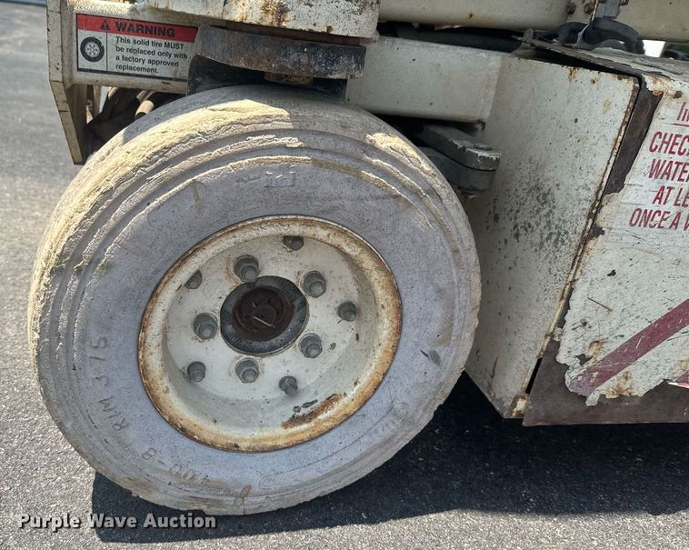 image for item DU9796 Terex TS20 scissor lift