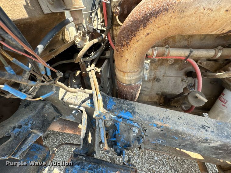 image for item DU9846 1982 Mack R747S dump truck