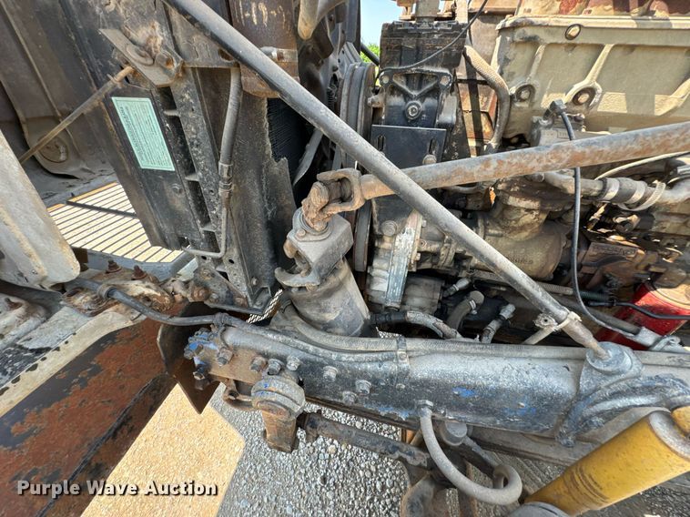 image for item DU9846 1982 Mack R747S dump truck