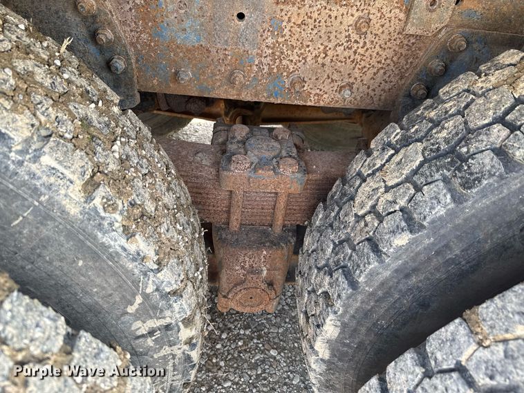 image for item DU9846 1982 Mack R747S dump truck