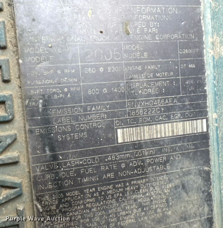 image for item DU9847 2006 International 4400 digger derrick truck