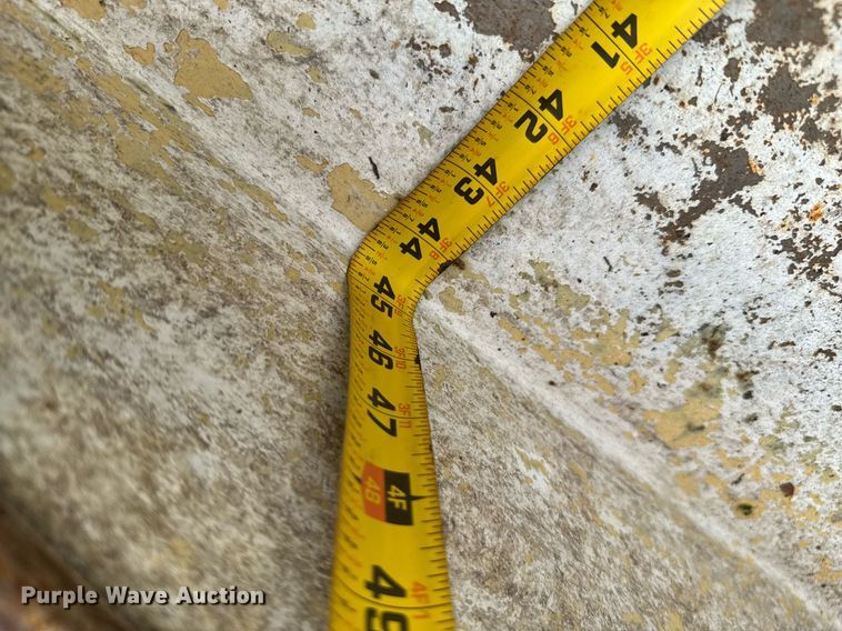 image for item DU9876 2006 Woodchuck Highroller WC1200CF wood chipper