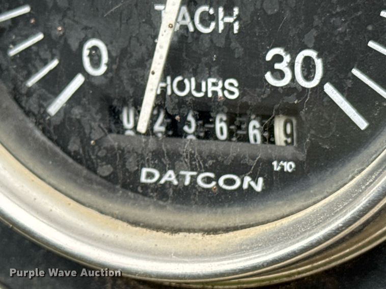 image for item DU9876 2006 Woodchuck Highroller WC1200CF wood chipper