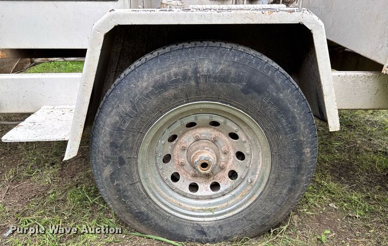 image for item DU9876 2006 Woodchuck Highroller WC1200CF wood chipper