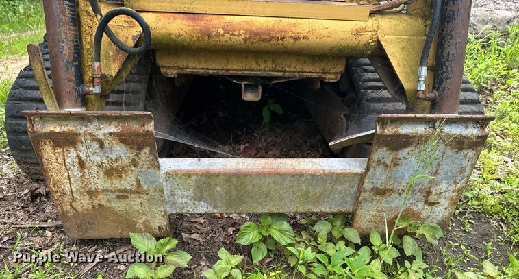 image for item DU9880 2000 ASV 2810 tracked skid steer loader