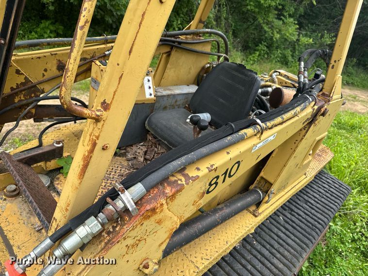 image for item DU9880 2000 ASV 2810 tracked skid steer loader