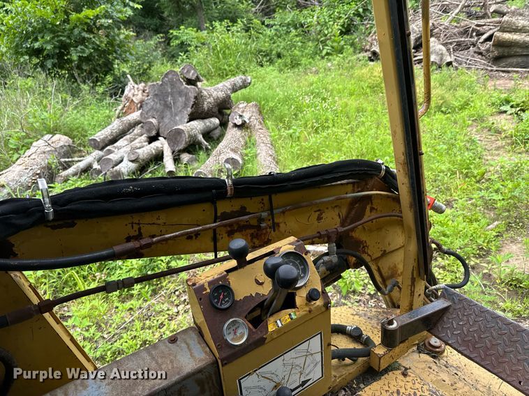 image for item DU9880 2000 ASV 2810 tracked skid steer loader