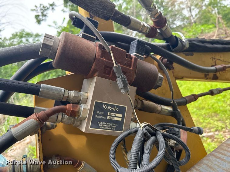 image for item DU9880 2000 ASV 2810 tracked skid steer loader