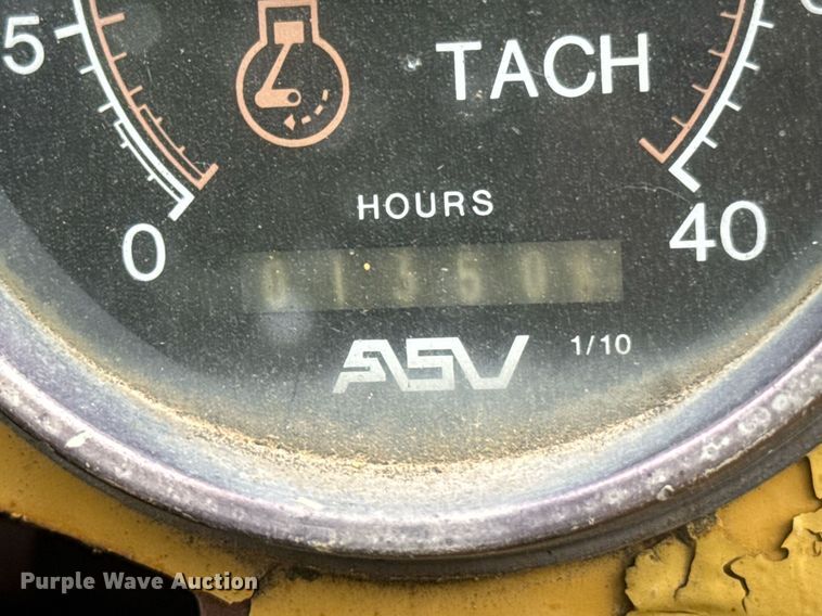 image for item DU9880 2000 ASV 2810 tracked skid steer loader