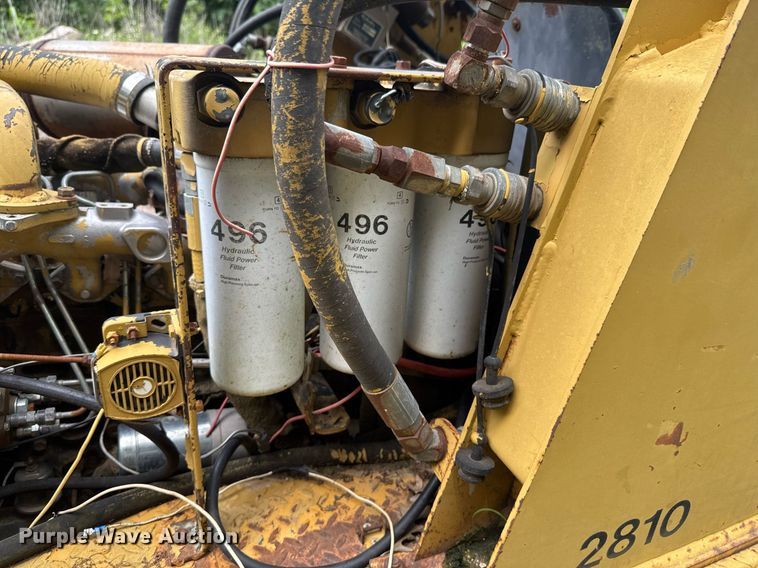 image for item DU9880 2000 ASV 2810 tracked skid steer loader