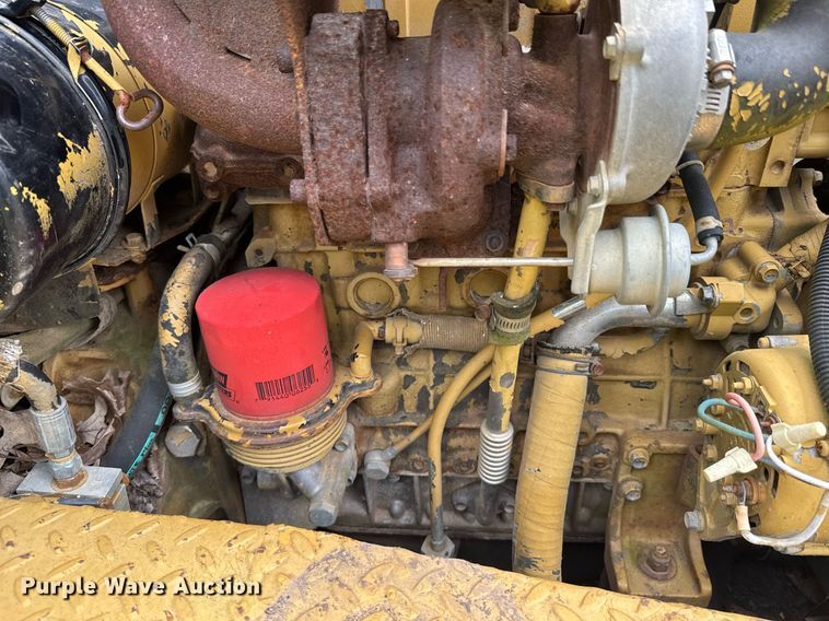 image for item DU9880 2000 ASV 2810 tracked skid steer loader