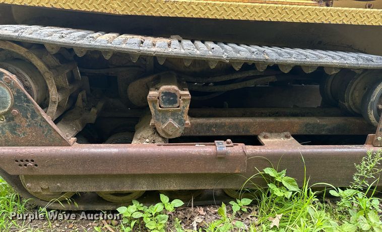 image for item DU9880 2000 ASV 2810 tracked skid steer loader