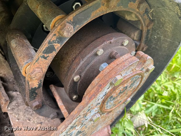 image for item DU9880 2000 ASV 2810 tracked skid steer loader