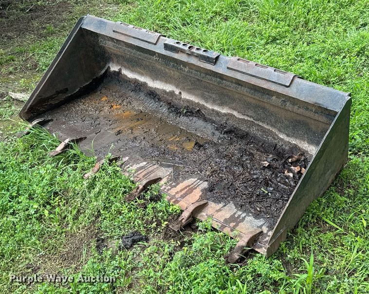 image for item DU9880 2000 ASV 2810 tracked skid steer loader