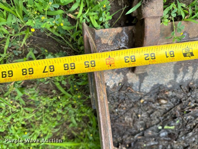 image for item DU9880 2000 ASV 2810 tracked skid steer loader