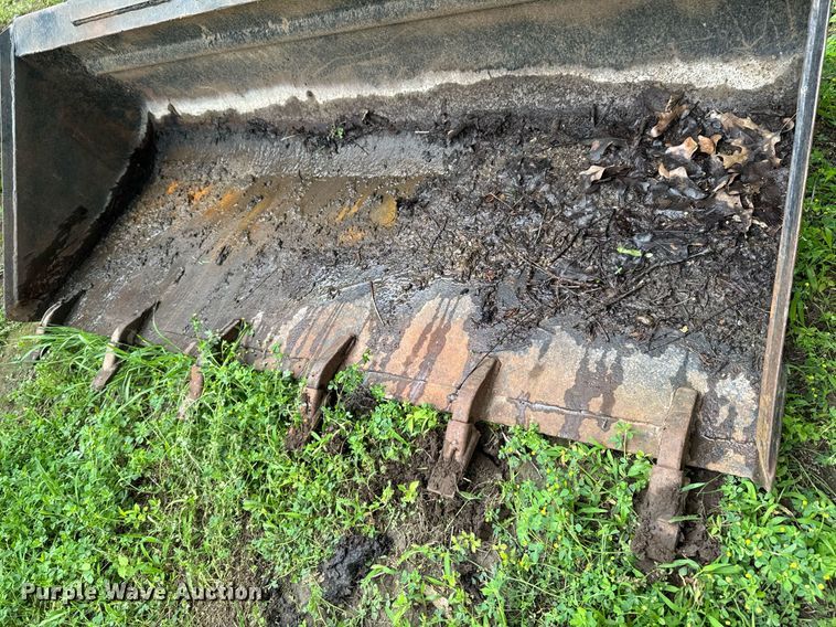 image for item DU9880 2000 ASV 2810 tracked skid steer loader